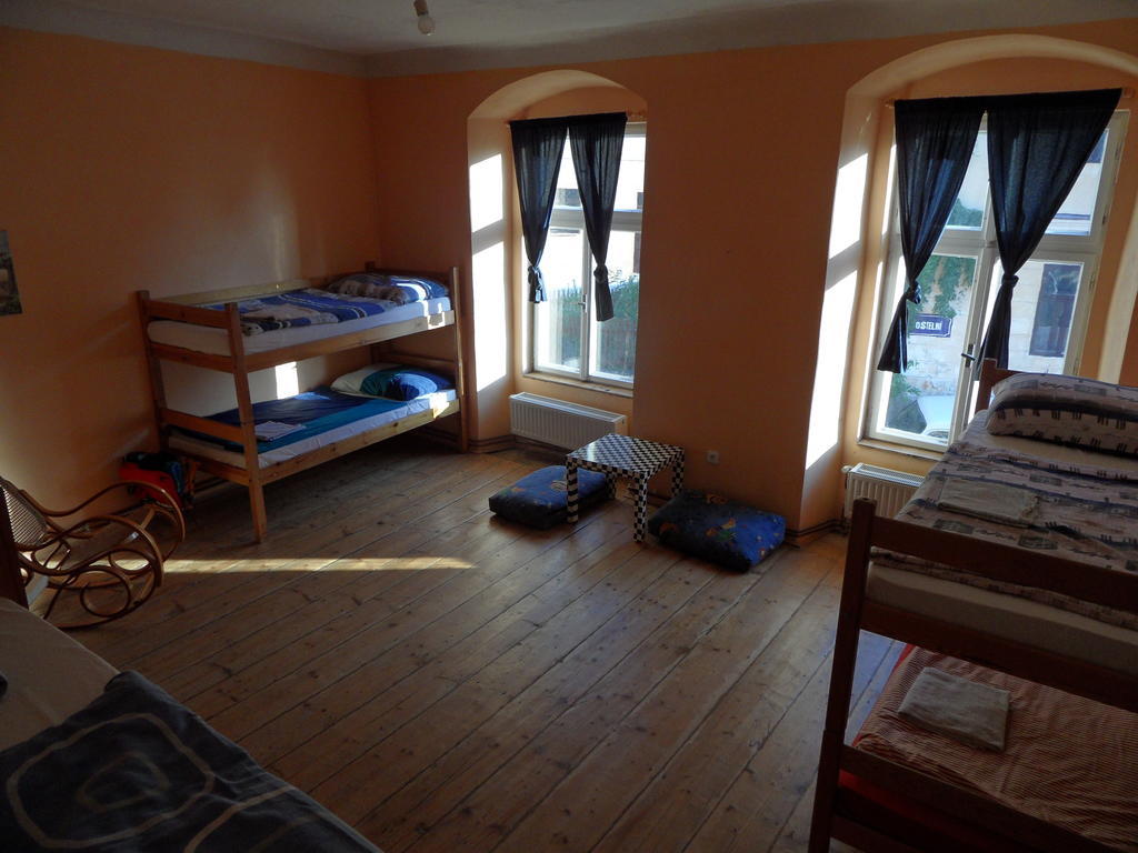 Lazy River Hostel Loket Habitación foto